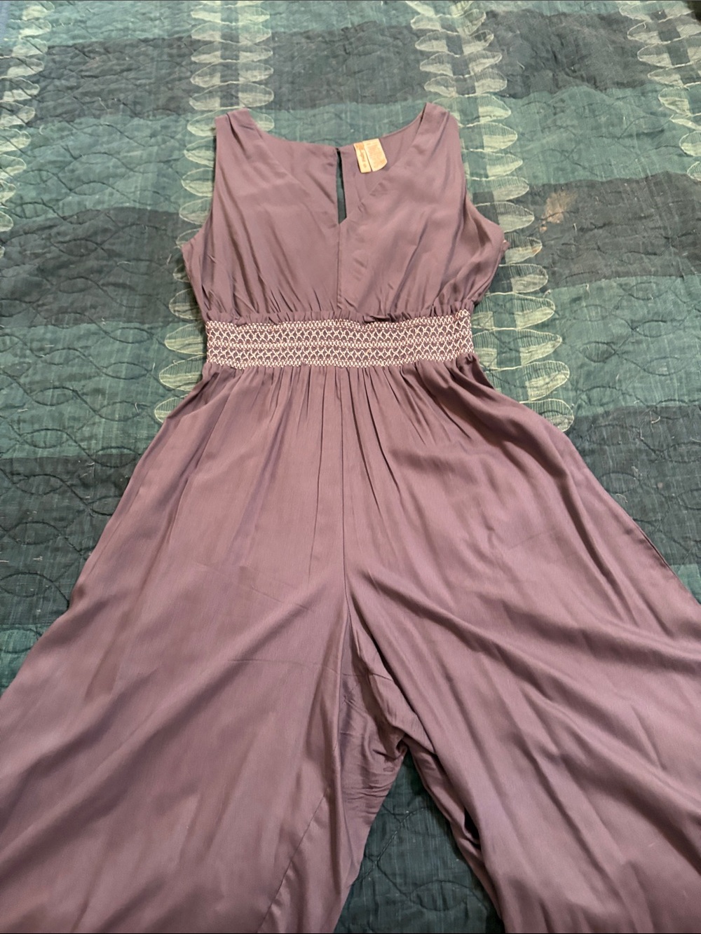 Japna Sleeveless V-Neck Jumpsuit in Smokey Purple with Smocked Waist